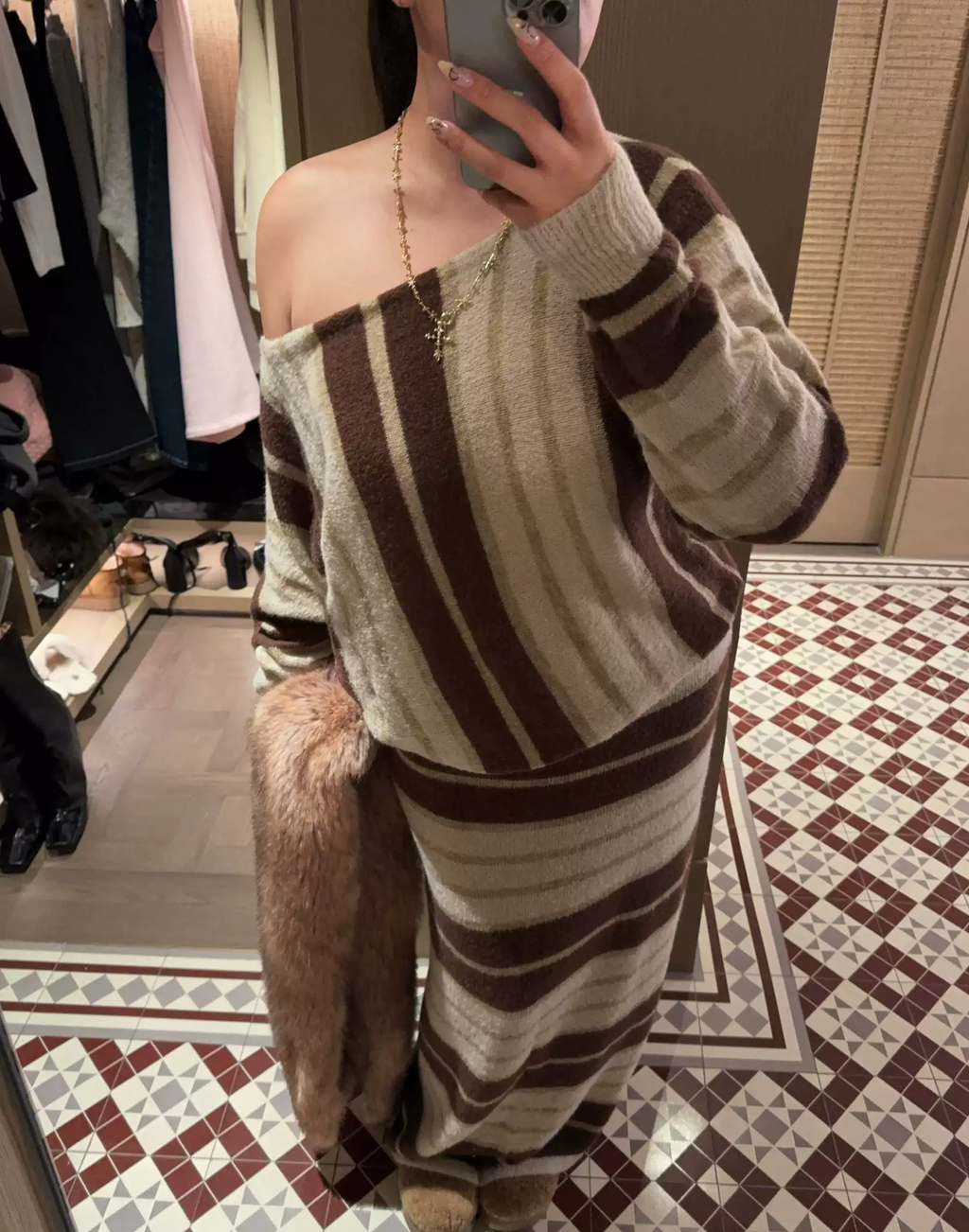 PlusSize Moody Maillard OfftheShoulder Top