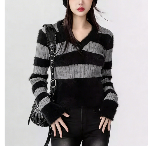 Retro Contrast Color V-Neck Mohair Sweater | Women’s Slim Striped Knit Top