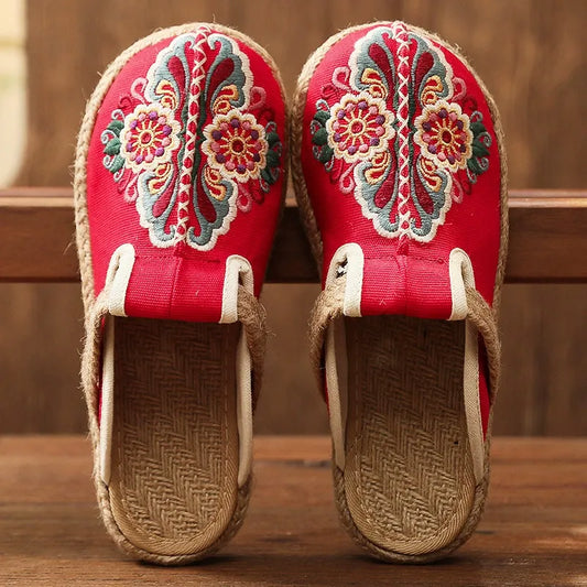 Women's Retro Floral Embroidered Casual Daily Wear Shoes