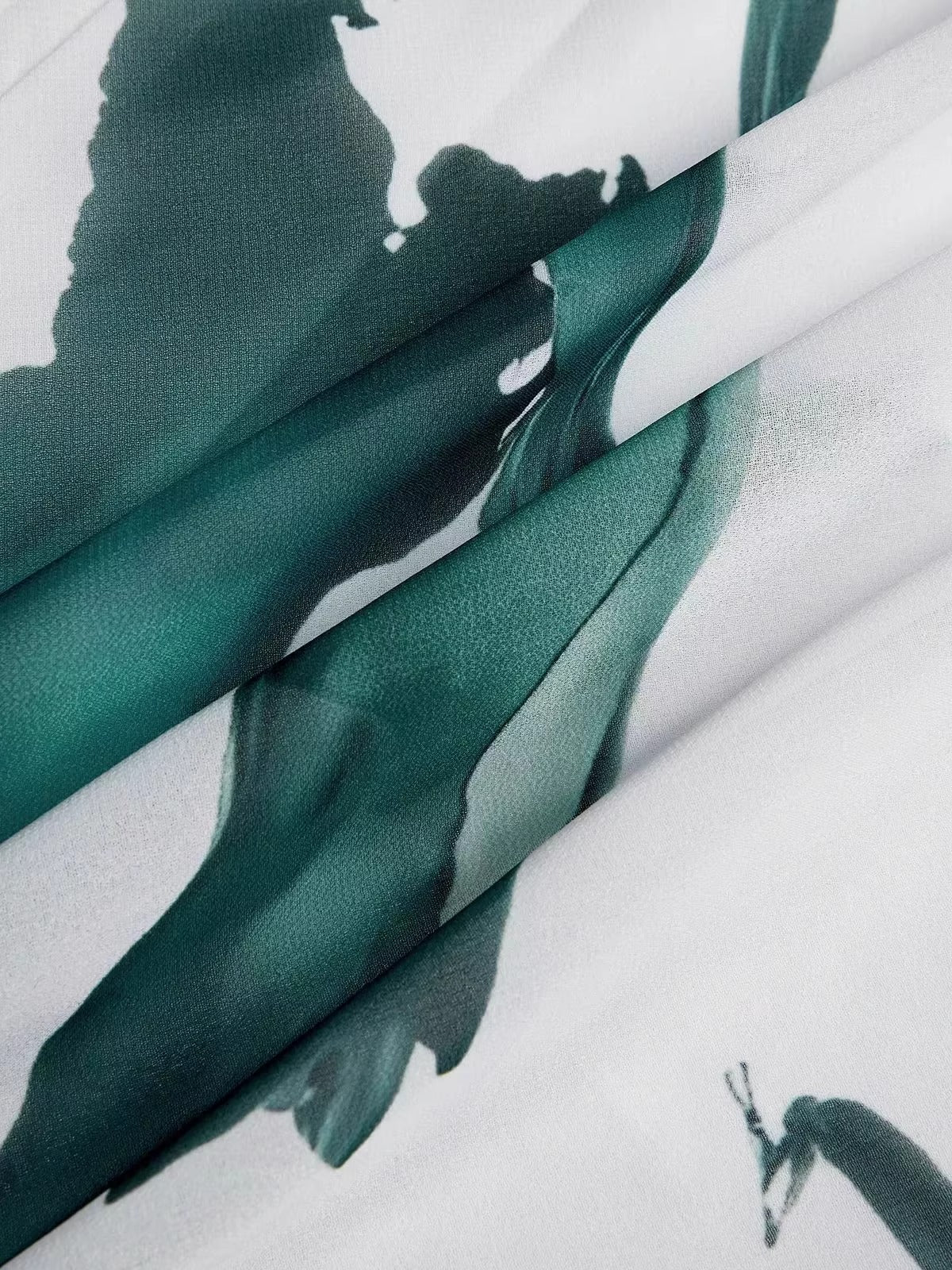 V-Neck Digital Printed Short Sleeve Dress Women