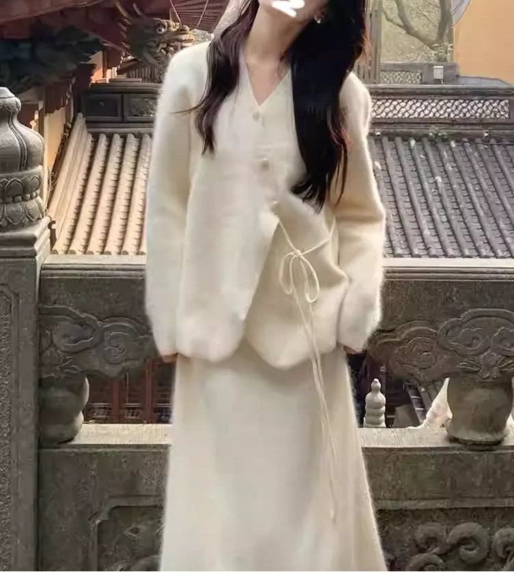 New Chinese style white sweater dress