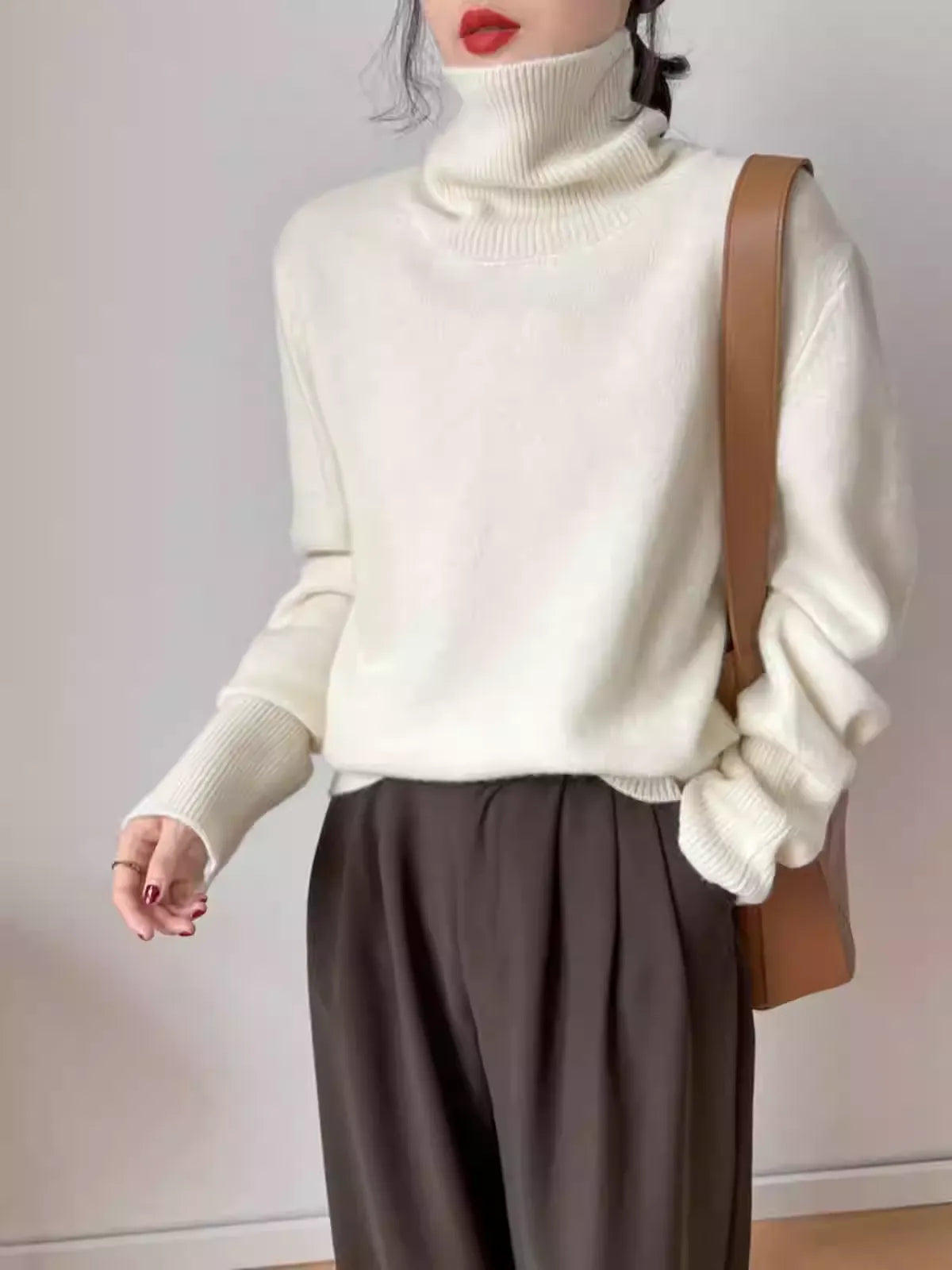 Loose Solid Color Wool Turtleneck Sweater