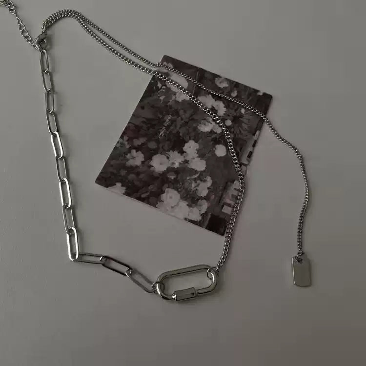 Minimalist Geometric Fringe Carabiner Necklace, Versatile Daily Wear Neckpiece