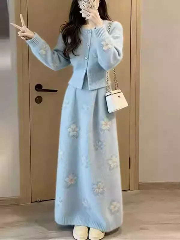 Women's Blue Floral Knit Sweater Set