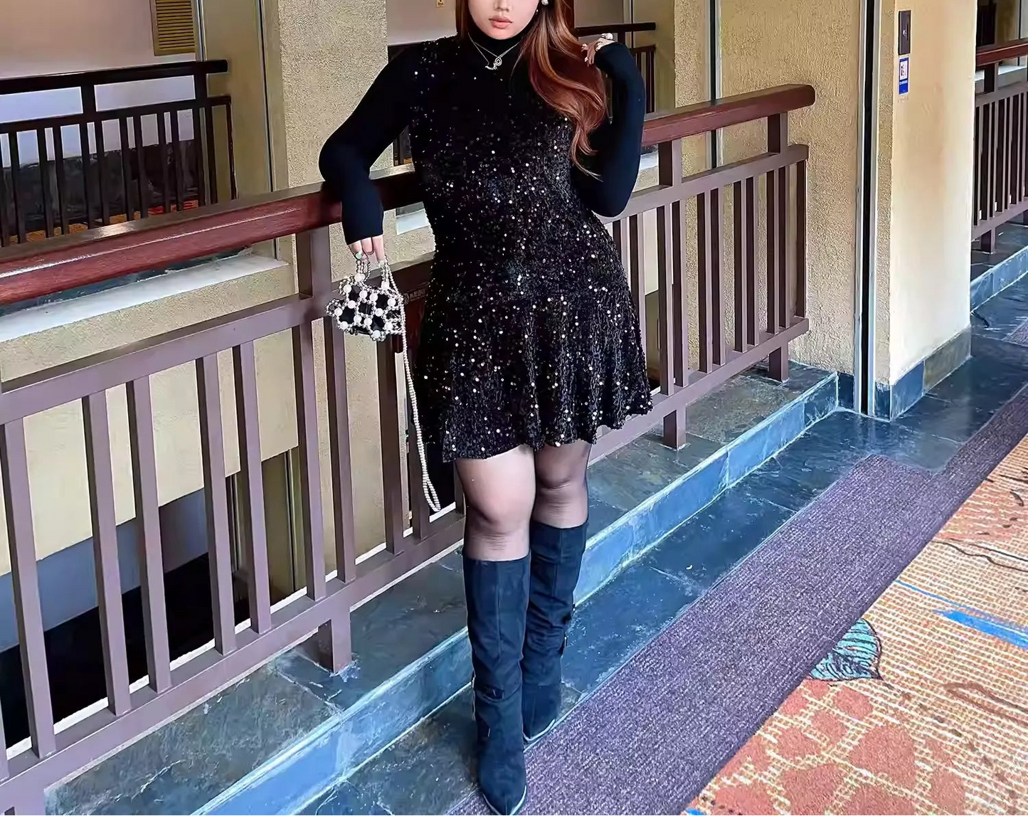 Plus Size Black Sequin Sleeveless Loose Dress, Tummy Hiding