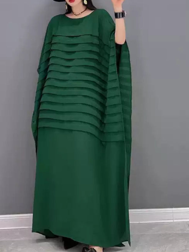 Women's Batwing Sleeve Slimming Plus Size Dress - Versatile