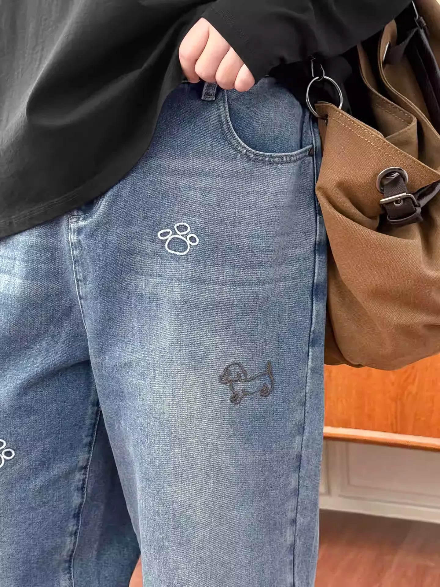 Plus Size Shaping Long Animal Embroidery Denim Wide-Leg Pants