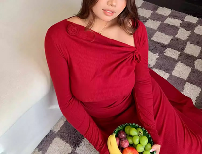 Plus Size Red Knit Long Sleeve Waist Maxi Dress
