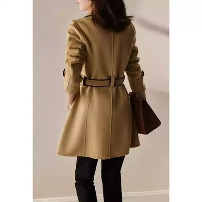 Street Style Fashion-Forward Women's Wool Blend Coat, Long Stylish Overcoat