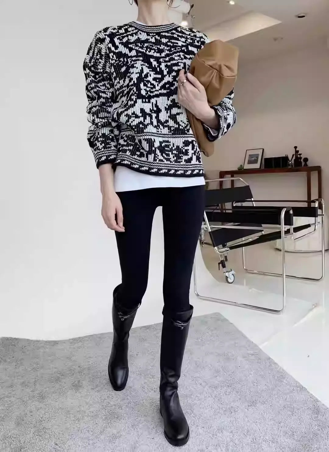 Chic Two-Tone Printed Jacquard Sweater Soft Textured Casual Knit Top