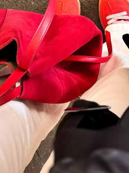 Red High-End Tote Bag | Minimalist & Spacious Women's Bag